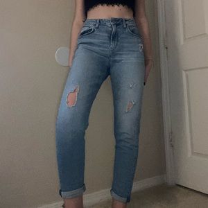 Distressed mavi brand blue mom jeans